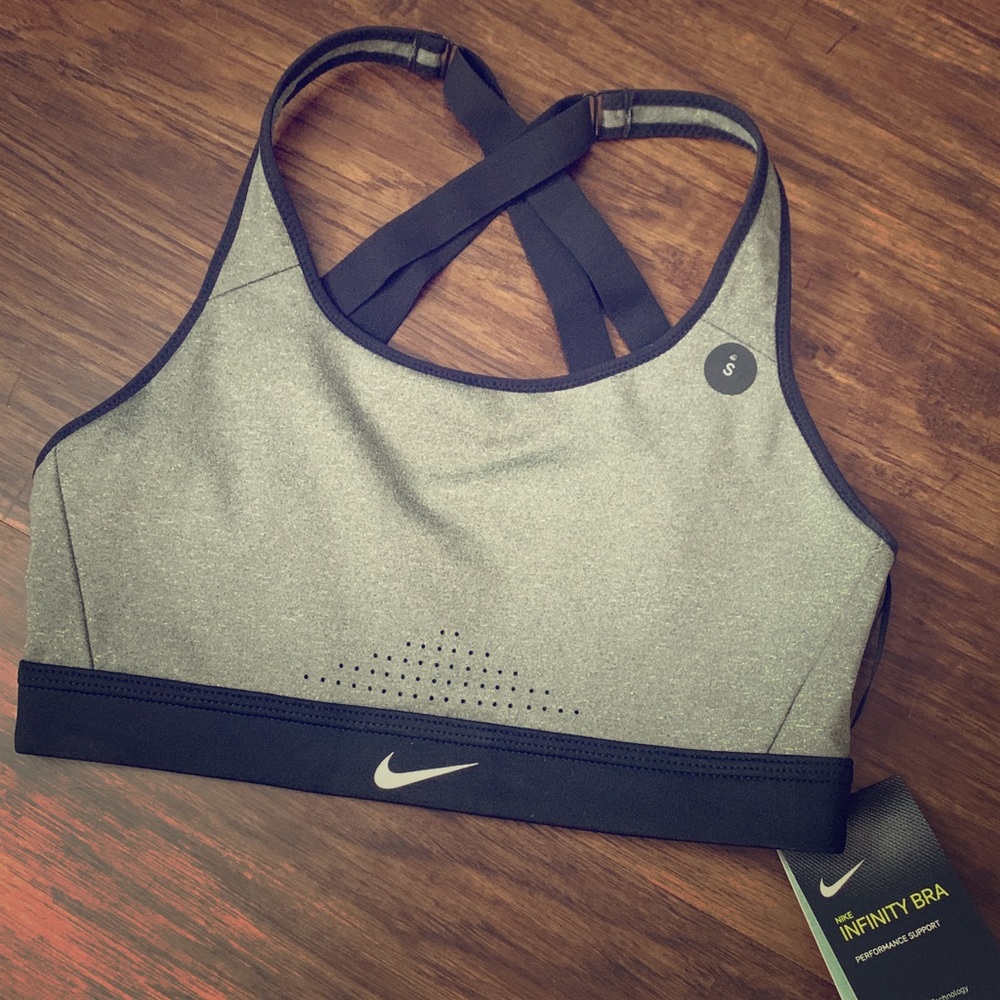 Nike Infinity bra